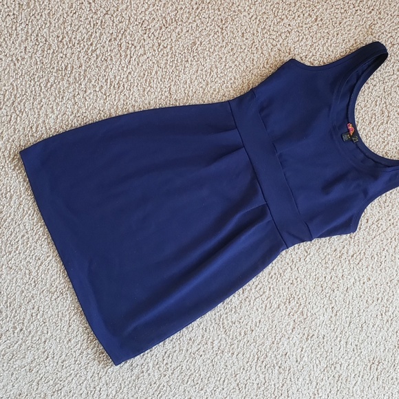 Beautiful Purple Dress w Soft Pleats & Stretch - Picture 2 of 11